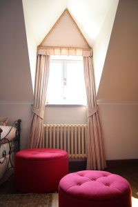 Suite window details Chateau Mcely