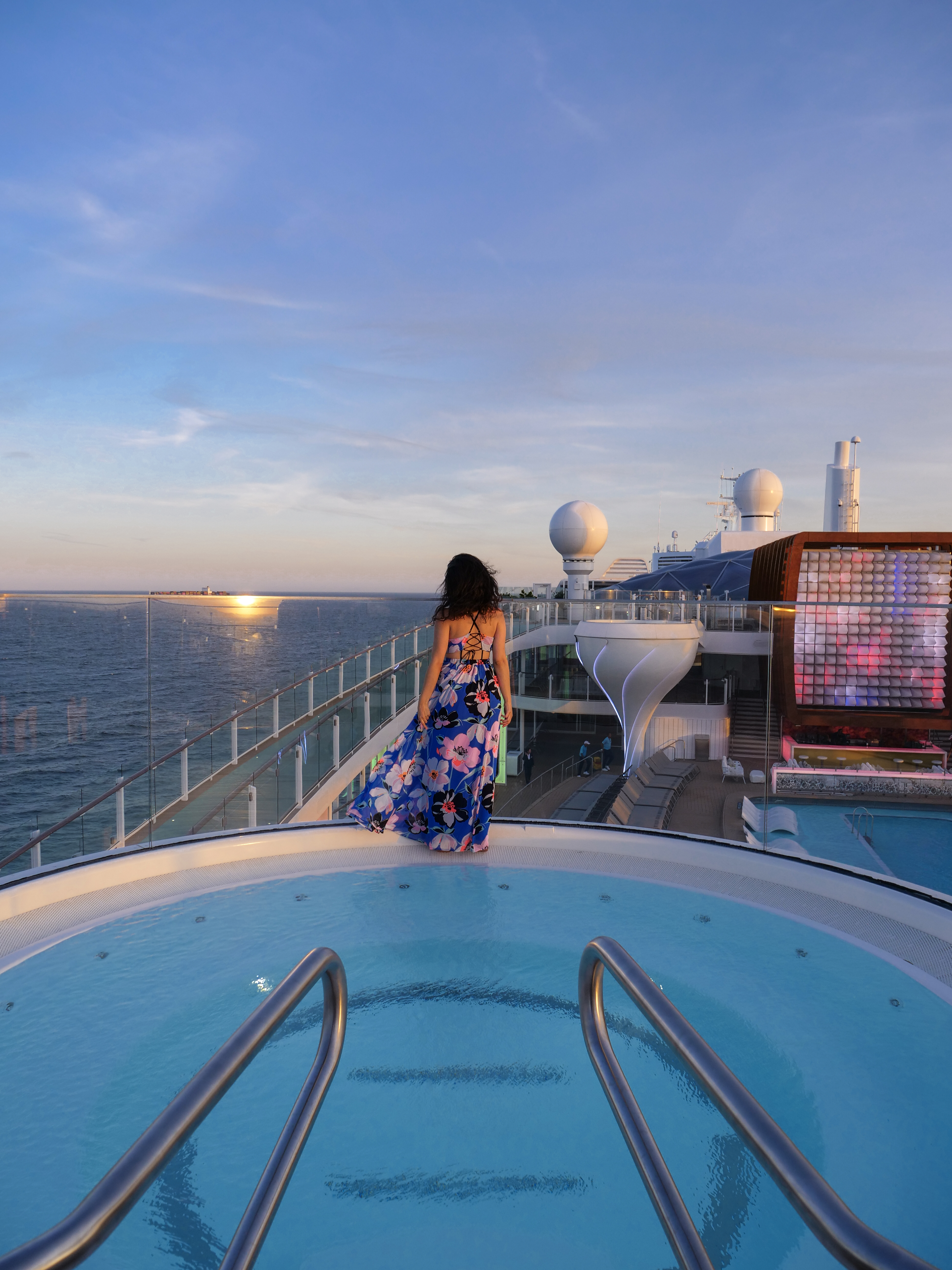 Celebrity Cruises Edge hot tub