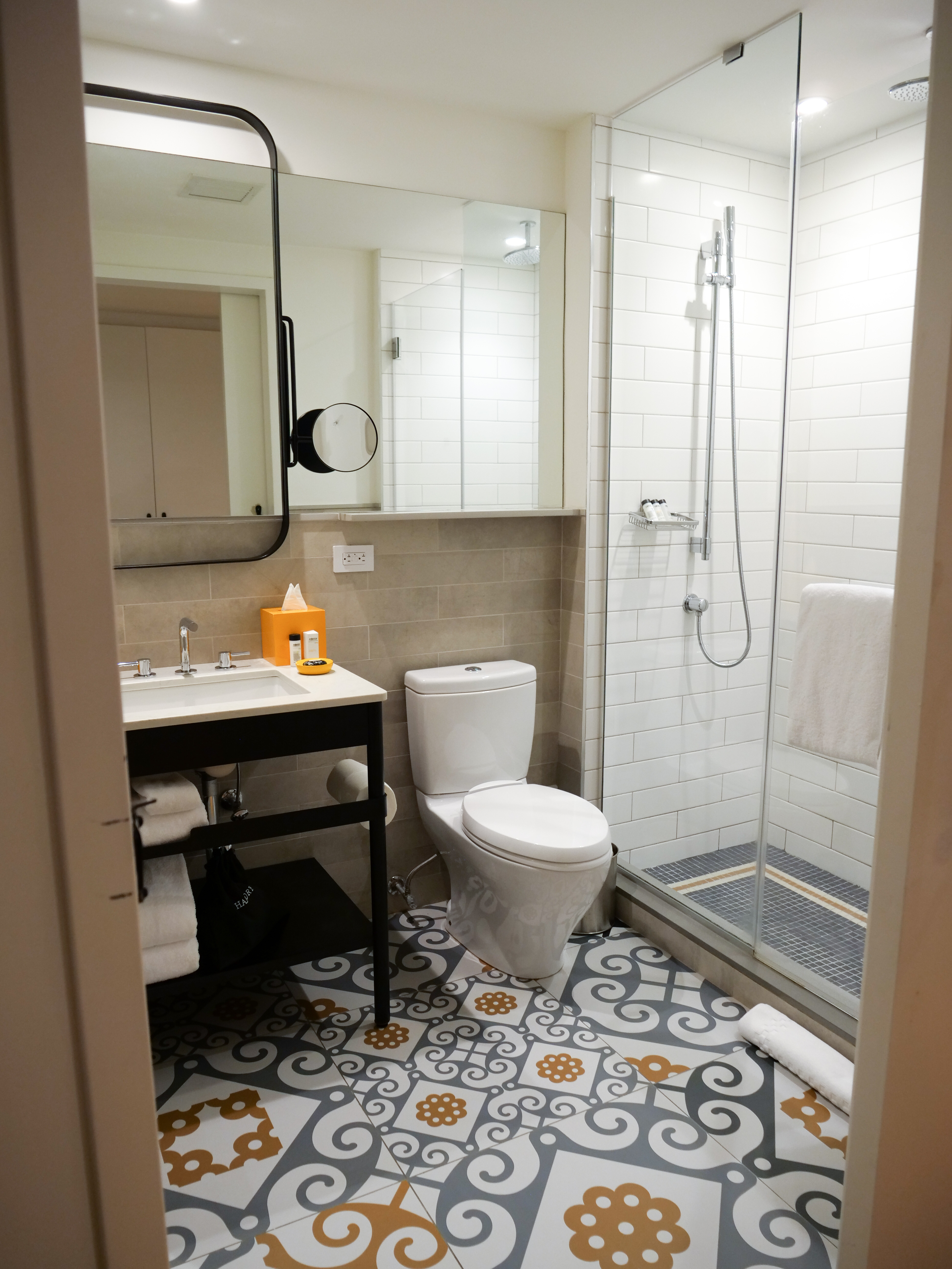 Hotel Indigo Lower East Side LES bathroom toilet tile floor shower