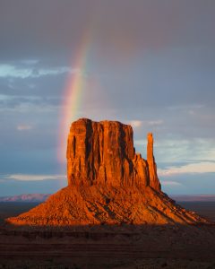 13. Monument Valley andrea-leopardi-CuVIK8kUcTM-unsplash