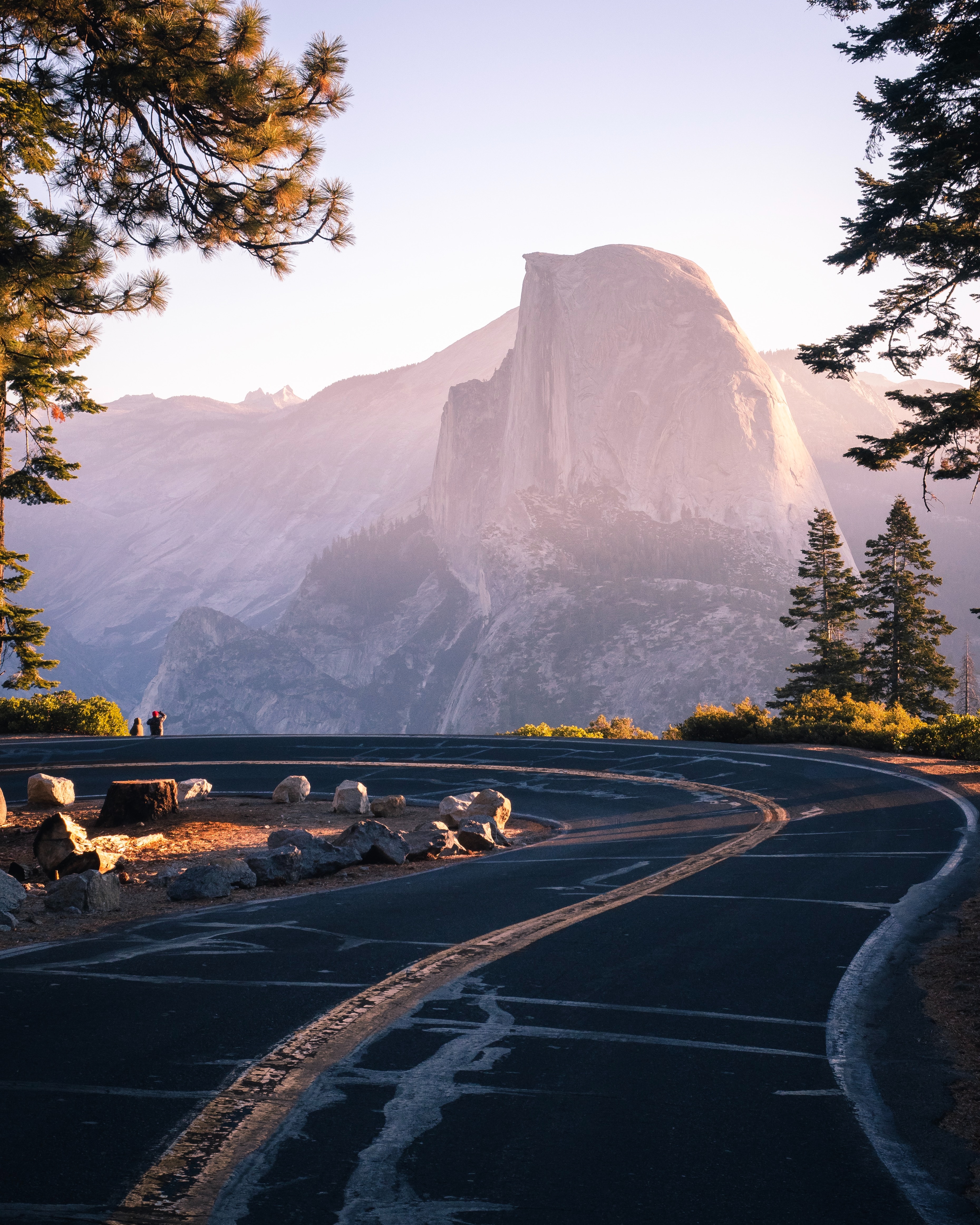 4. Yosemite National Park, California shounen21-Kx67nJZivFg-unsplash