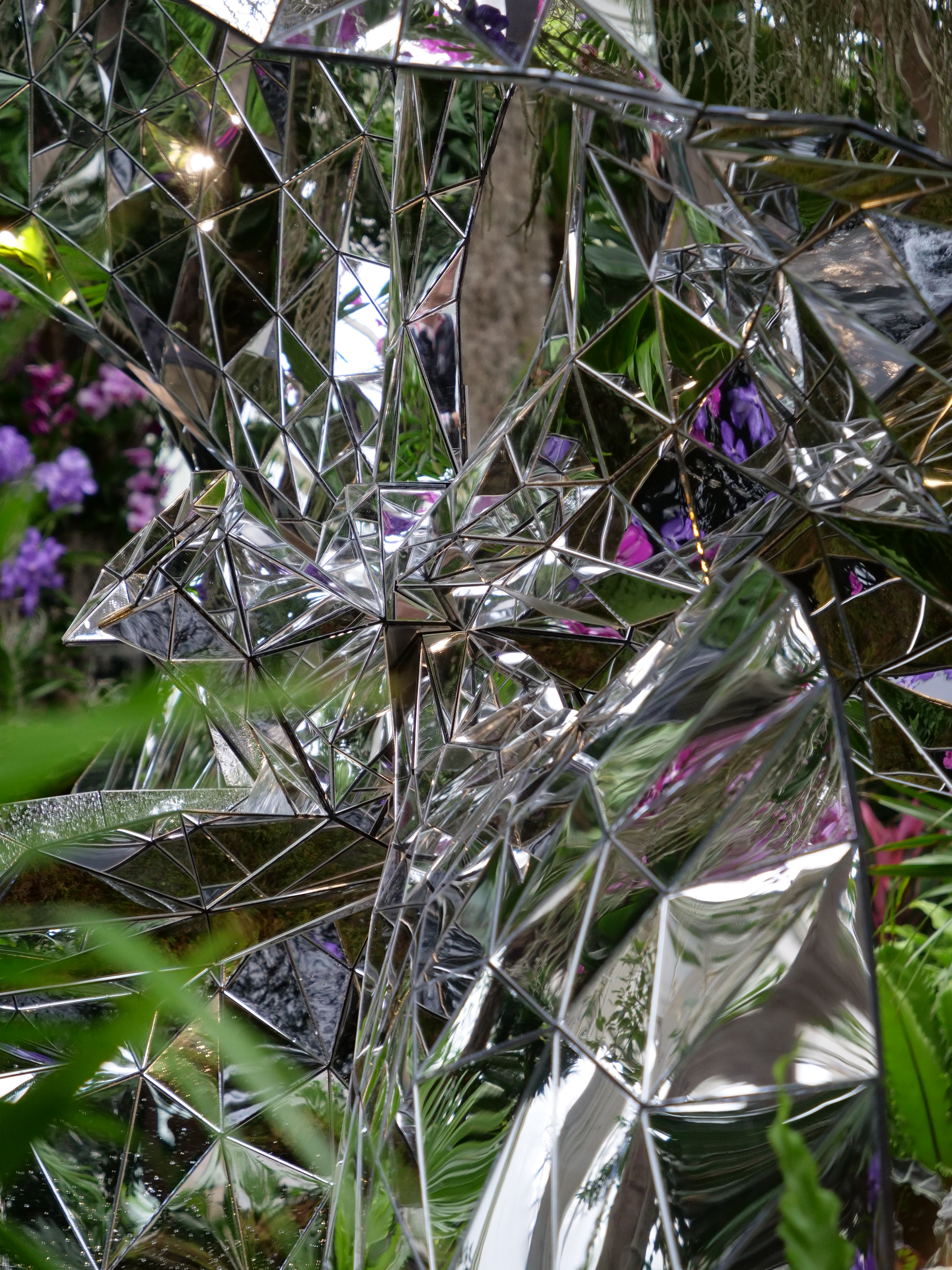 Mirror sculpture Jeff Leatham NYBG Orchid Show NYC 2020