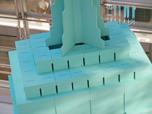 NYC Tiffany and Co Valentine’s Day Subway Flower Installation blue boxes Empire State Building